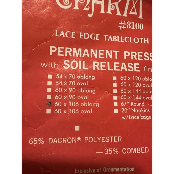 Vtg  Lintex Charm  Red Poinsettia Christmas Holiday Tablecloth Lace Edge 60x106 - Picture 3 of 3